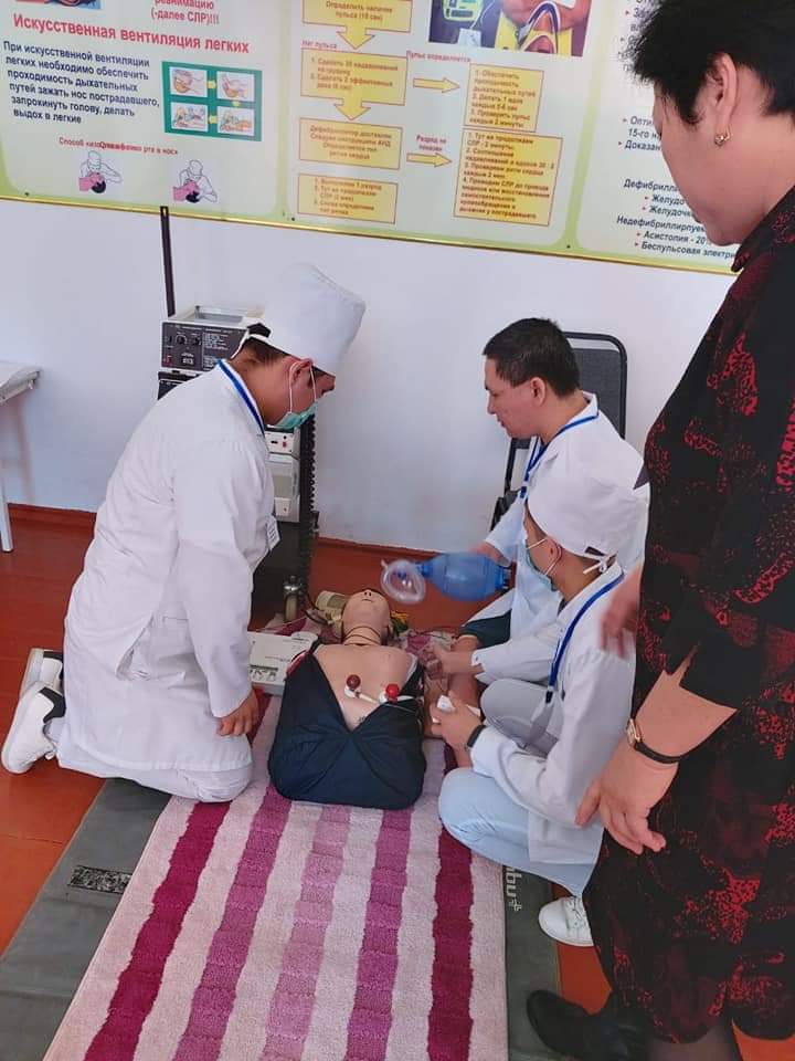 C:\Users\Asus\Desktop\ФЕЛЬДШЕР\фото үздік фельдшер 5.jpg