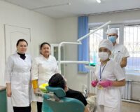 Во второй день недели, организованной объединением «специальные стоматологические дисциплины», в колледже прошло акционное мероприятие «хочешь узнать о своем зубе» с участием студентов 18 группы дантистской квалификации.