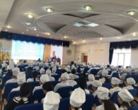 Қызылорда медициналық жоғары колледжінде “Жастар арасындағы нашақорлықтың АИТВ/ЖИТС алдын алу” тақырыьында өткізілген шараға 1,2,3 курстардан 207 білім алушы, топ жетекшілер, арнайы пәндер бірлестік оқытушылары, колледж әкімшілігі қатысты.